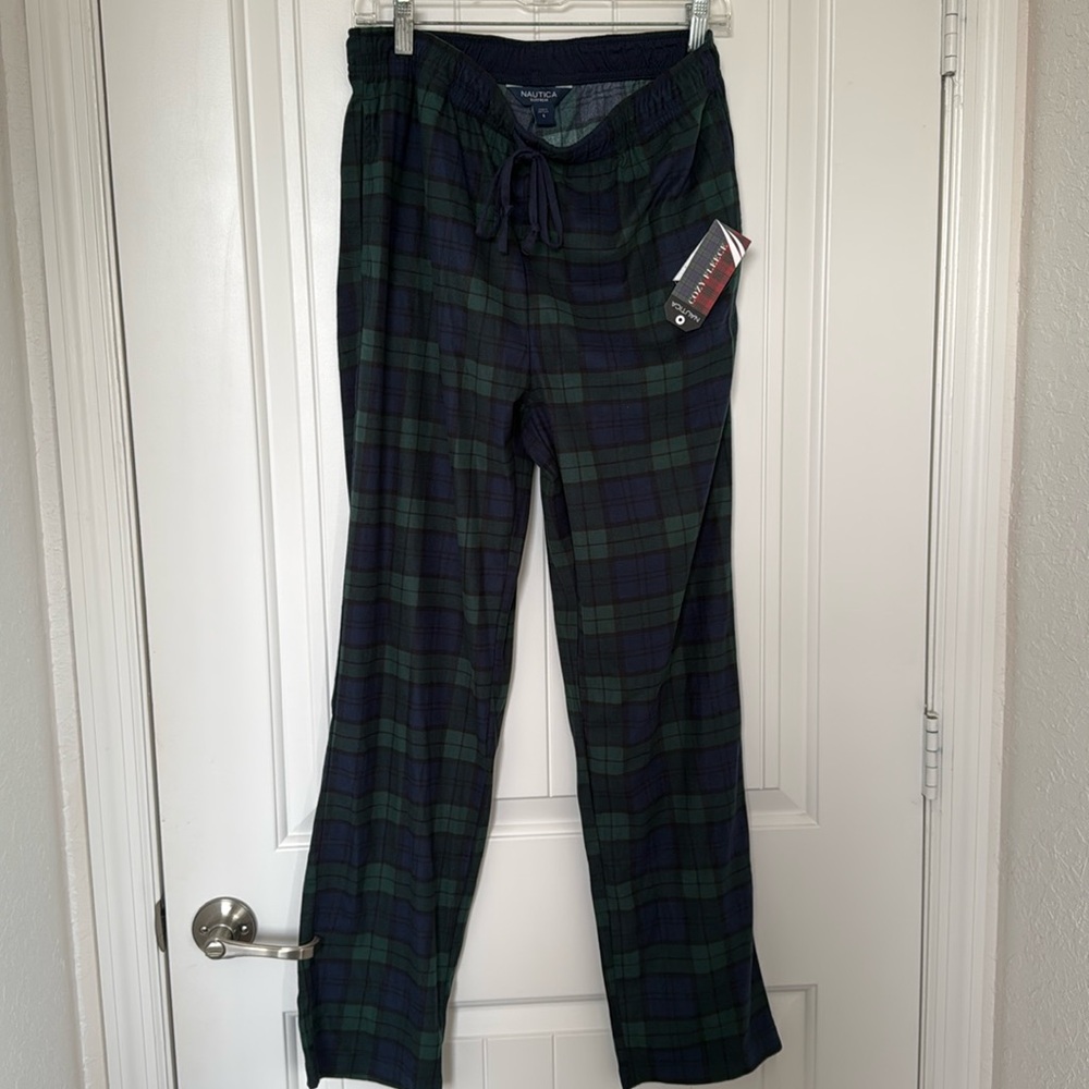 Lounge men’s pants from Nautica